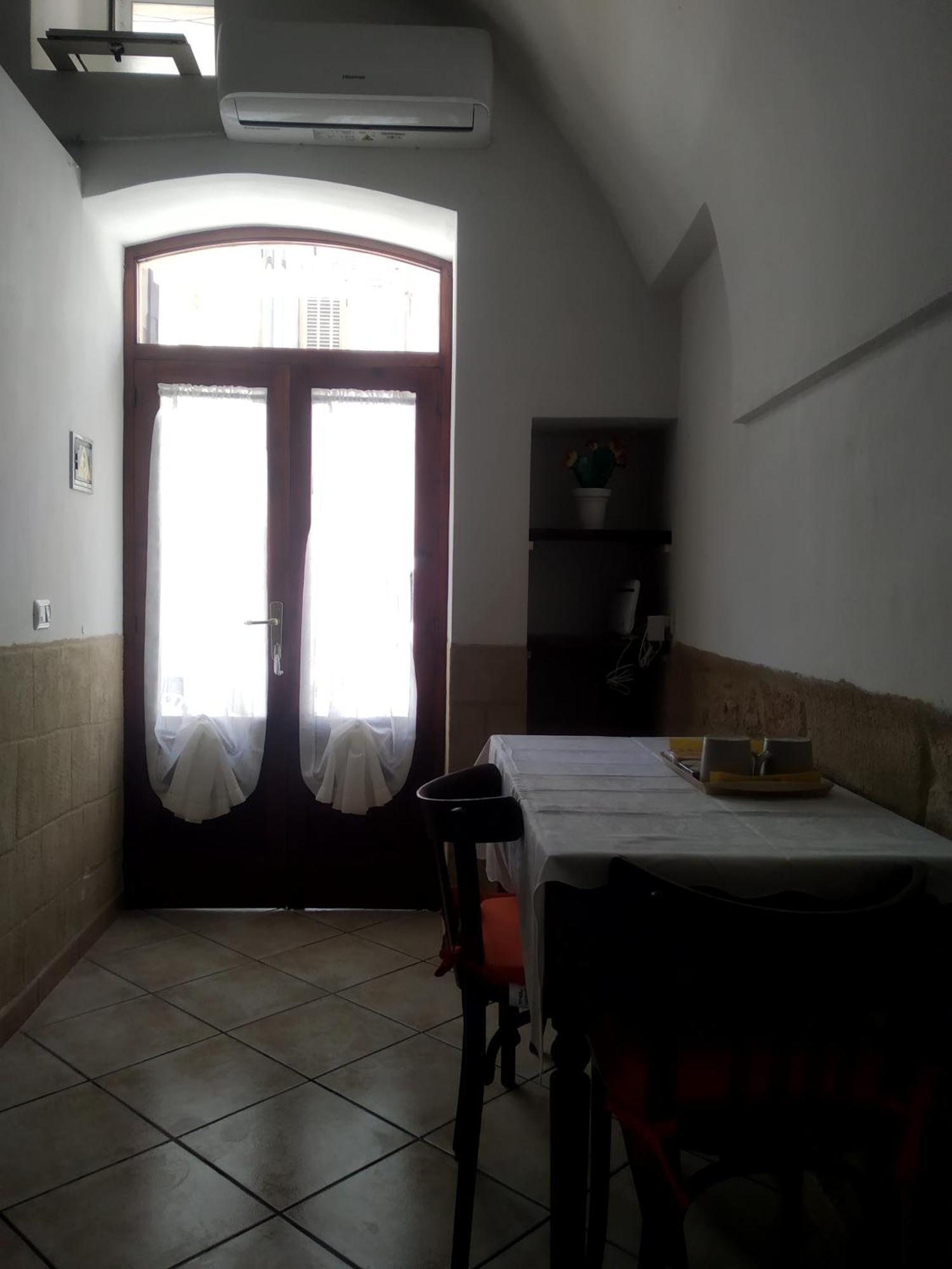 Dimora Dioniso Bed & Breakfast Polignano a Mare Phòng bức ảnh